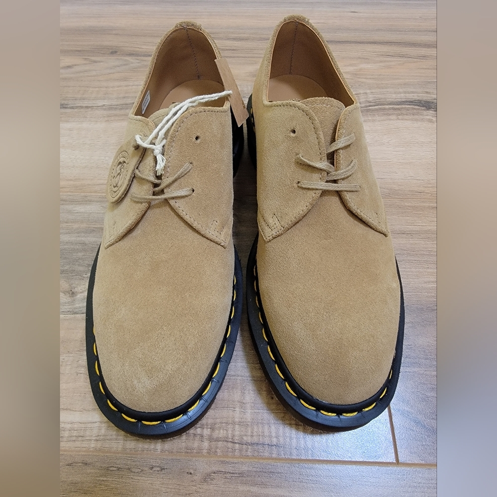 Dr. Martens 1461 MADE IN ENGLAND BUCK SUEDE ALMOND BEIGE MEN SHOES,US 7 - Picture 10 of 15